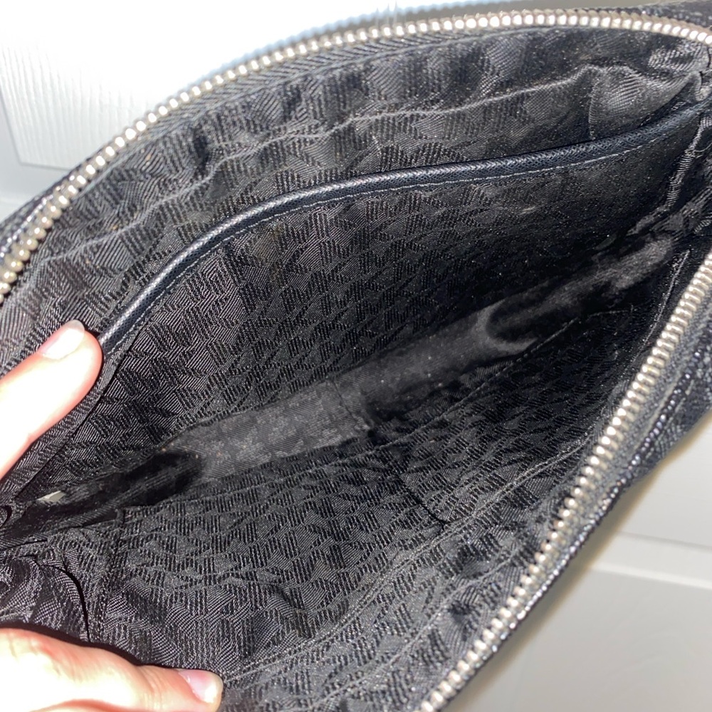 Authentic Michael Kors Wallet And Bag Set - image 7